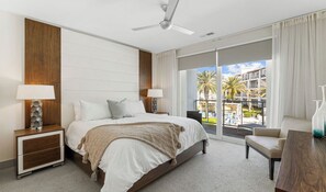 2 bedrooms, desk, iron/ironing board, free WiFi - 2nd Floor @ The Pointe! Walking distance to the beach! (Inlet Beach)