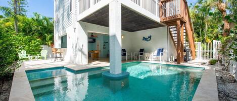 Piscine extérieure, piscine chauffée