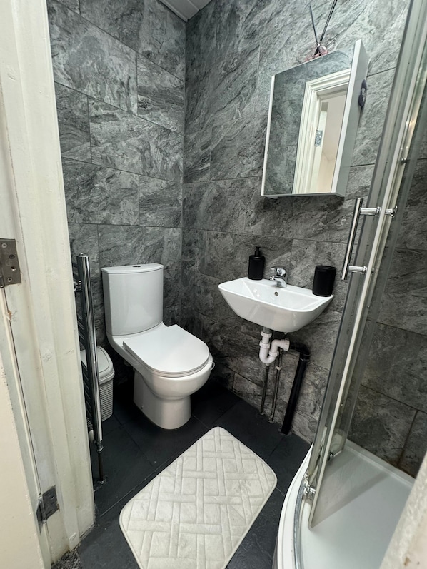 Towels, soap, toilet paper