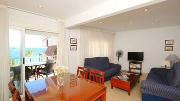 Rumah, 3 kamar tidur | Area keluarga