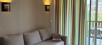 Saint-Jean-de-Luz, 400 m from the beach, apartment "le Luzea" Odalys residence