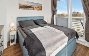 2 Schlafzimmer, Reisekinderbett, kostenloses WLAN