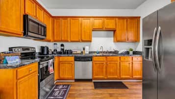 Microwave, oven, stovetop, dishwasher