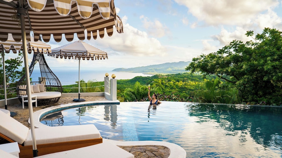 Araya Resort