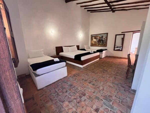 1 bedroom, WiFi, bed sheets - Ecohotel Casa de Oración Barichara (Barichara, Santander)