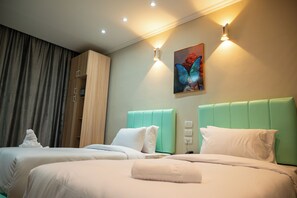 Deluxe Double Room, City View | In-room safe, soundproofing, free WiFi, bed sheets - Soft Hotel (Cairo)