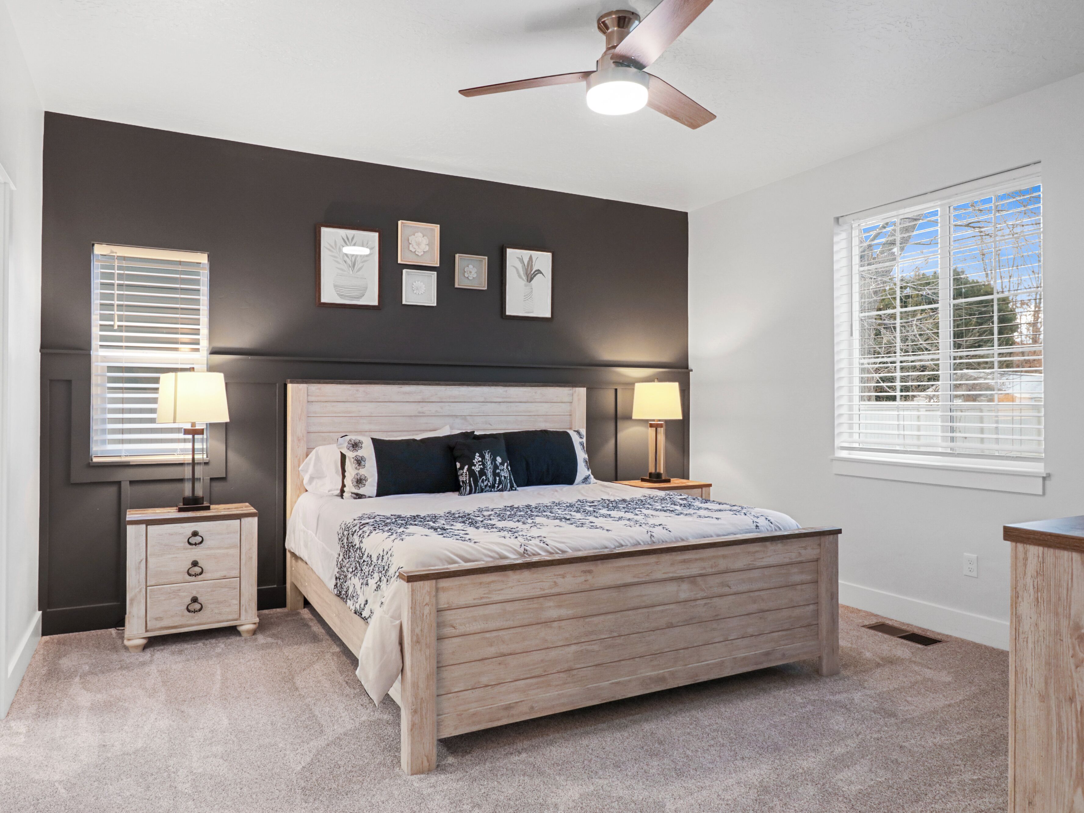 3 bedrooms, in-room safe, desk, iron/ironing board