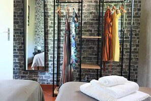 4 Schlafzimmer, Bügeleisen/Bügelbrett, WLAN, Bettwäsche