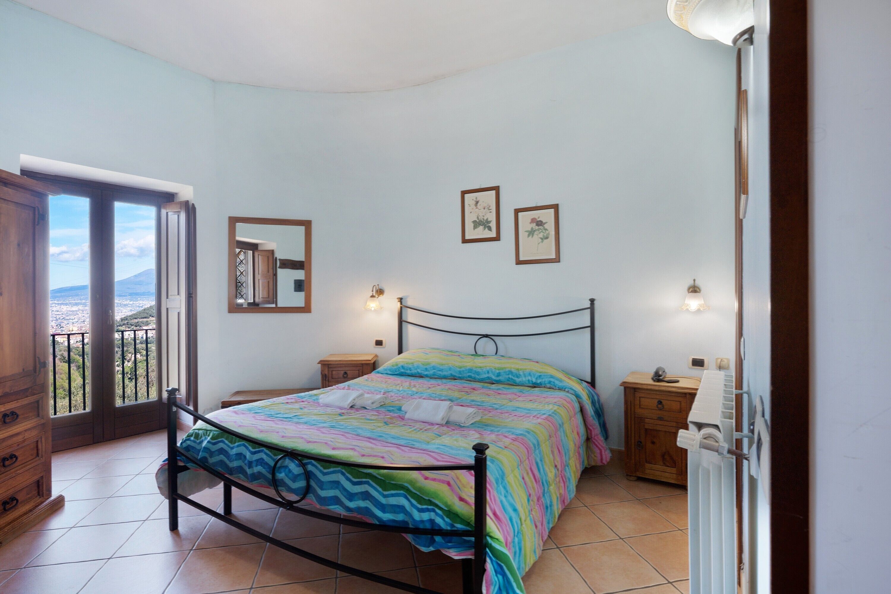 1 camera, Wi-Fi gratuito, lenzuola