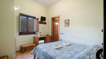 1 makuuhuone, ilmainen Wi-Fi, vuodevaatteet