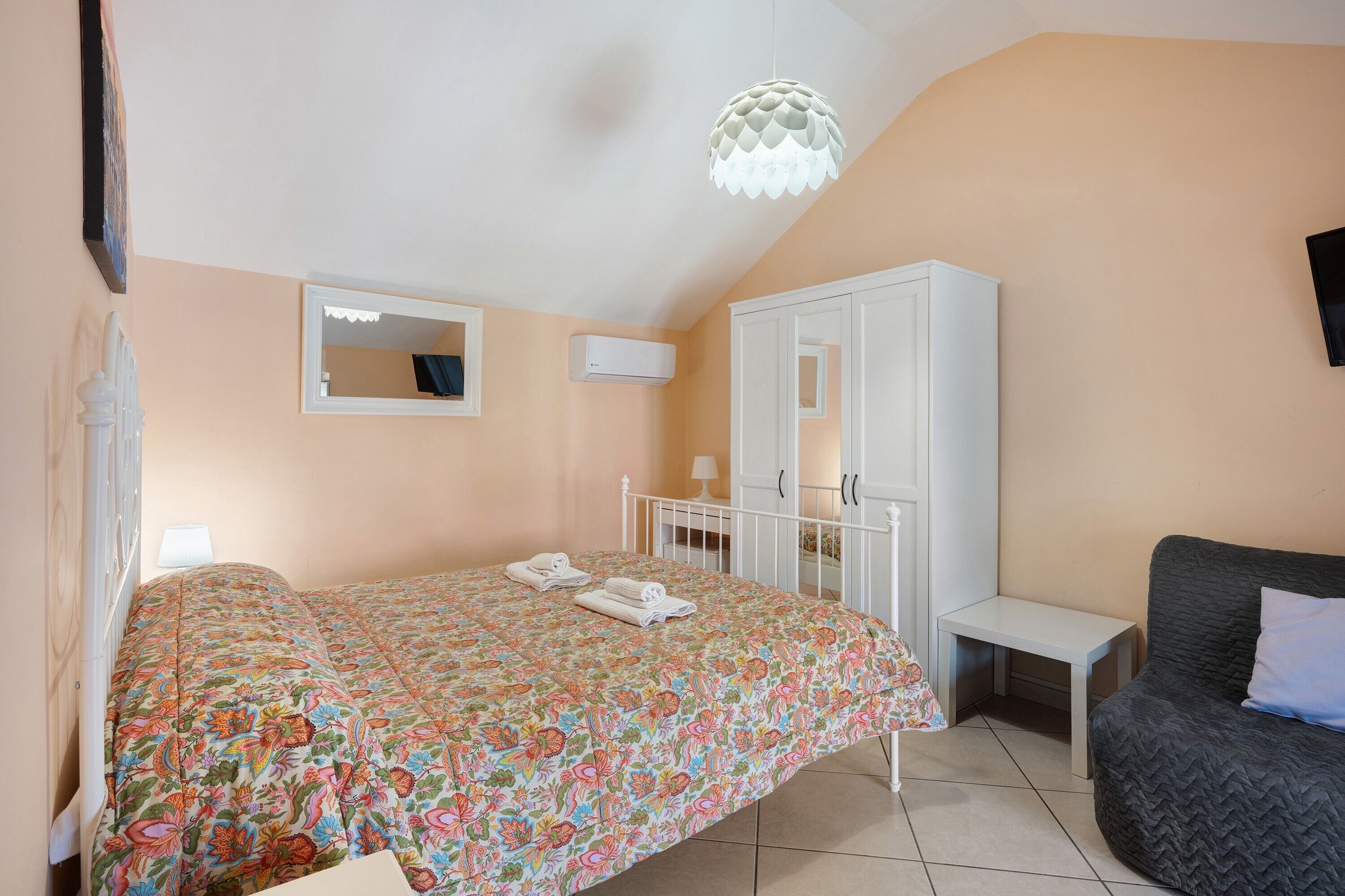 2 chambres, Wi-Fi gratuit, draps fournis