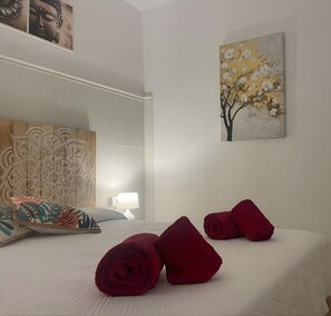 3 bedrooms, free WiFi, bed sheets - Vacation Home 'Buganvilla' with Sea View and Wi-Fi (Pájara)