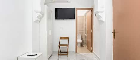 4 chambres, fer et planche Ă repasser, accĂšs au Wi-Fi (inclus)