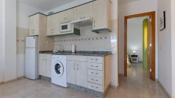 KĂŒhlschrank, Ofen