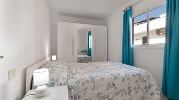 3 dormitorios, wifi gratis, ropa de cama