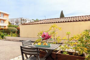 Restauration en plein air