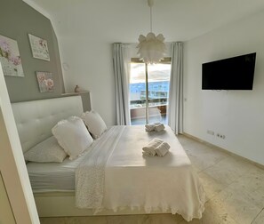 2 camere, ferro/asse da stiro, Wi-Fi gratuito, lenzuola