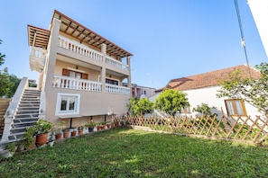 Exterior - Studio Apartment '6 Standard' with Shared Terrace, Wi-Fi and Air Conditioning (Kavos)
