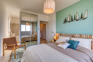 2 dormitorios, tabla de planchar con plancha, wifi gratis y ropa de cama