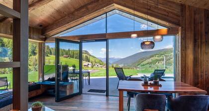 Chalet 'Ski' avec vue sur la montagne, terrasse privée et Wi-Fi