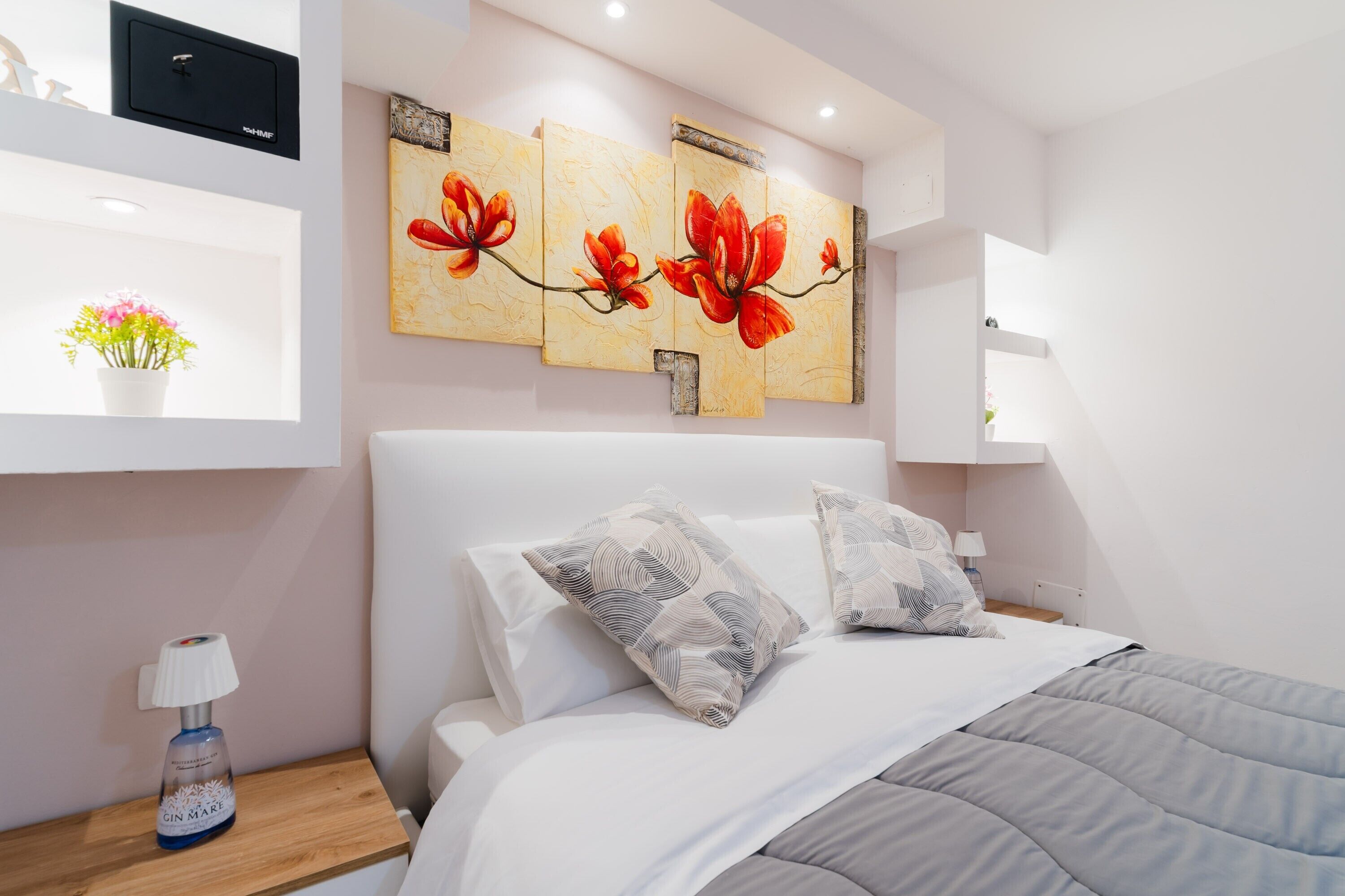 1 多间卧室、熨斗/熨衣板、免费 WiFi、床单