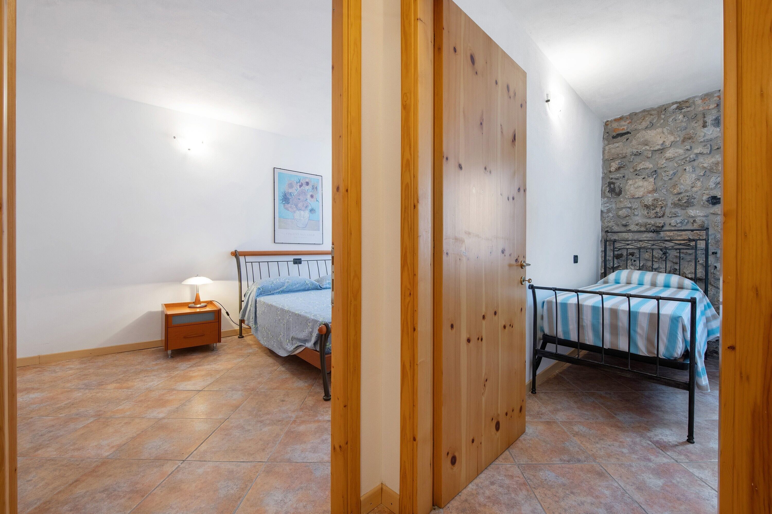 2 soveværelser, gratis Wi-Fi, sengetøj