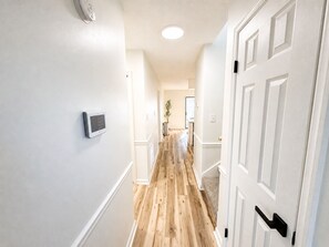 Interior - Juniper: 3 bedroom w/ pool (Martinez)