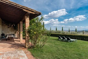 Utendørsservering