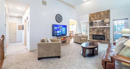 Spacious 4BR w/ Downstairs Suite | 10% • 15%