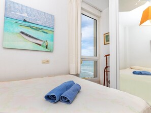 3 chambres, bureau, fer et planche à repasser, Wi-Fi