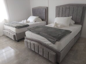 3 bedrooms, WiFi, bed sheets