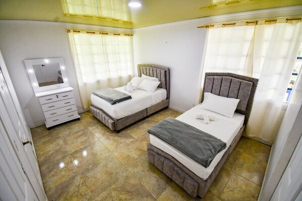3 bedrooms, WiFi, bed sheets - Ideal for families 3 minutes away from Filandía (Filandia)