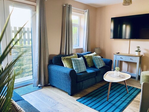 Halifax 10mins | Family Friendly | 123 Mbps | Pets