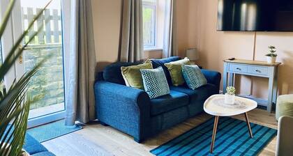 Halifax 10mins | Family Friendly | 123 Mbps | Pets