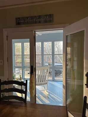 Interior - Charming spacious home nestled on a private lot minutes away from the Masters (Augusta)