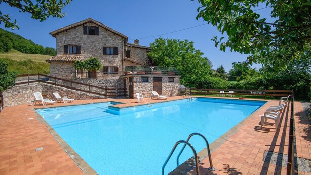 Pool - Cozy apartment in Montemonaco (Montemonaco)
