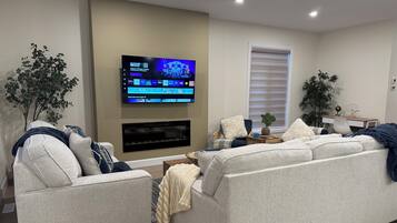 Smart-TV, Kamin