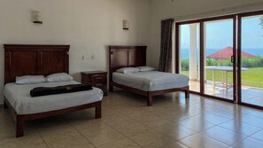 3 室のベッドルーム、WiFi、ベッドシーツ