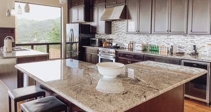 Panoramic Ocean & Mountain Views --we have FULL AVAILABILITY please message us.