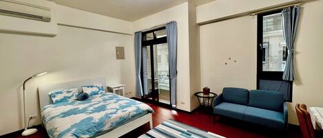 1 chambre, coffres-forts dans les chambres, bureau