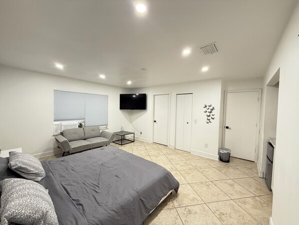 1 Schlafzimmer, WLAN, Bettwäsche