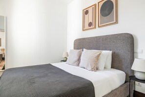 1 bedroom, iron/ironing board, WiFi, bed sheets