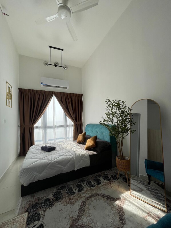 1 bedroom, iron/ironing board, WiFi, bed sheets