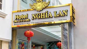 Mặt tiền nơi lưu trú
