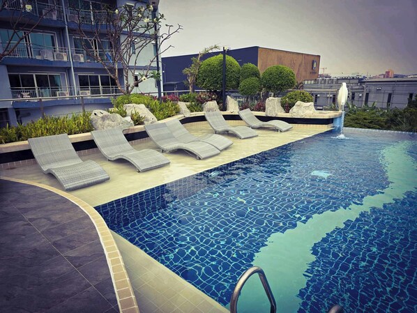 Alberca al aire libre 