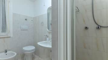 Doccia, asciugamani