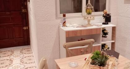 Spacious 3-bedroom apartment in fabulous Tunis with WiFi