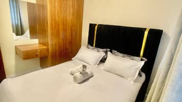2 chambres, fer et planche Ă  repasser, Wi-Fi, draps fournis