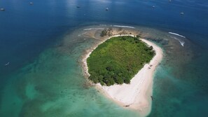 Front of property - 8988 Beach Resort (Tunggaljaya)