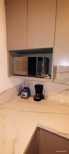 Charming 2-bedroom apartment in Los Cabos with WiFi, AC, Swimming Pool and more.